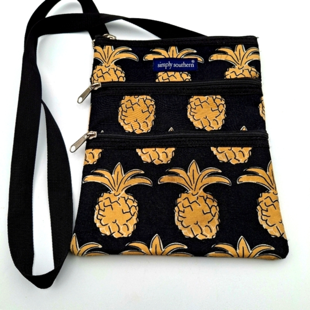 Simply Southern Black Pineapple Crossbody Bag
